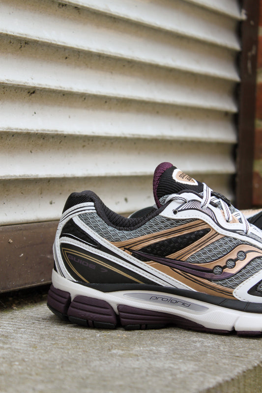 Saucony ProGrid Guide 7 white bronze