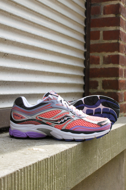 Saucony ProGrid Omni 9 pink purple