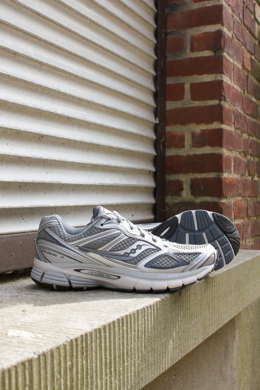 Saucony ProGrid Guide 7 grey silver