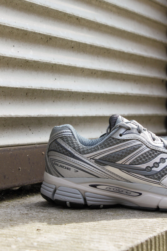 Saucony ProGrid Guide 7 grey silver