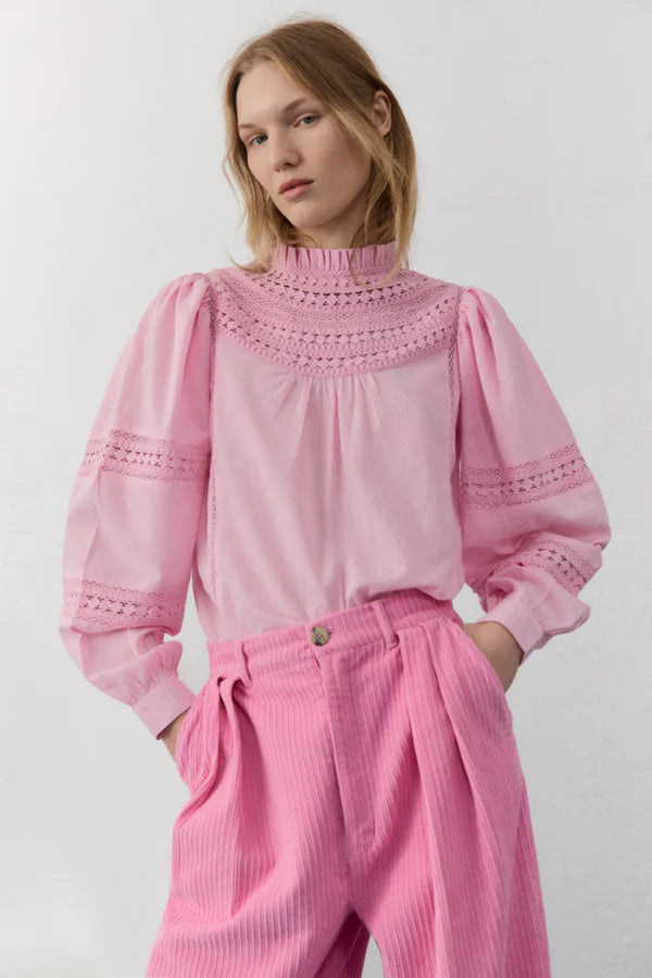 The New Society Paris Blouse blush pink